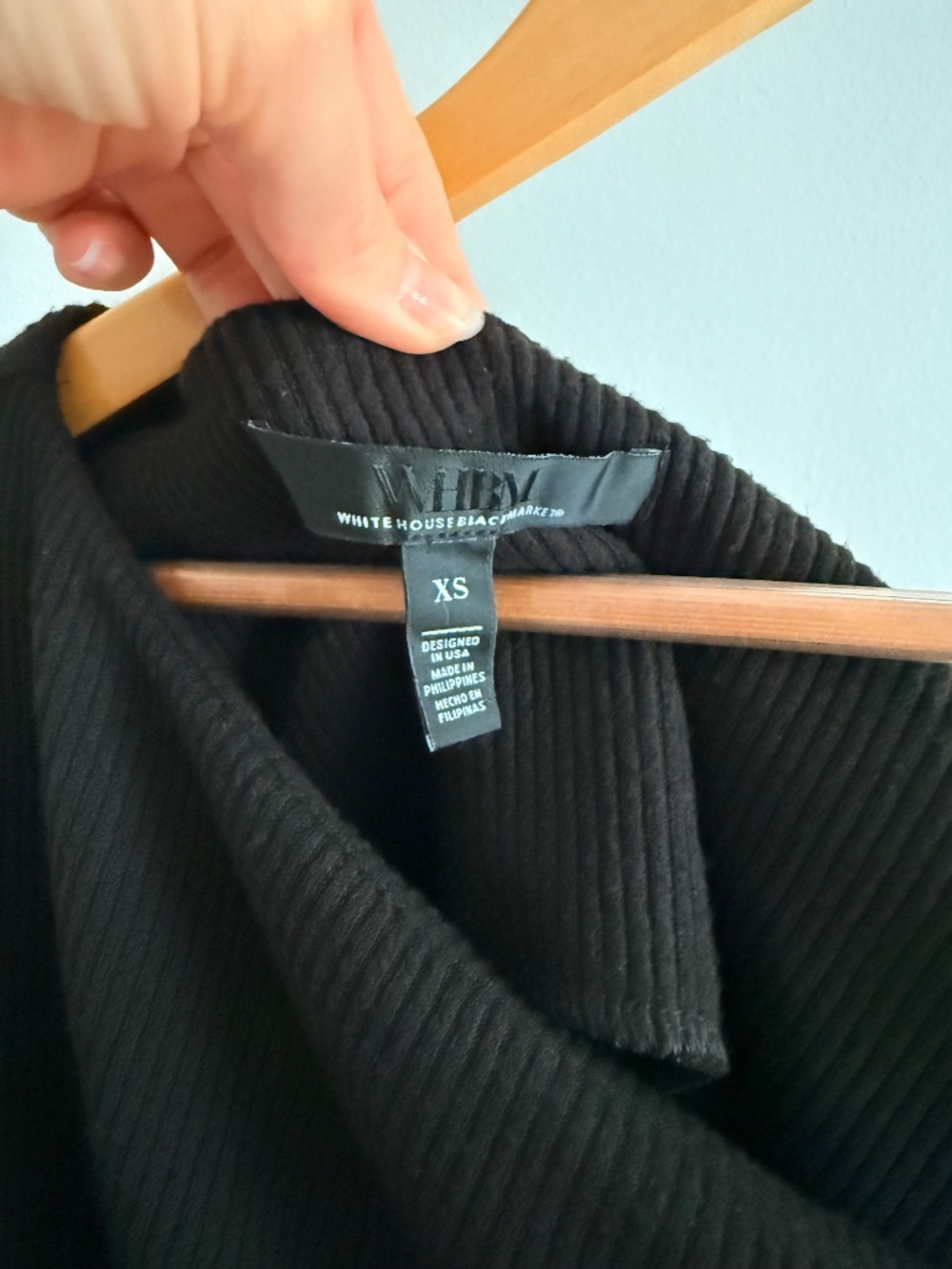 WHBM Asymmetrical Rib Snit Top - Picture 5 of 7